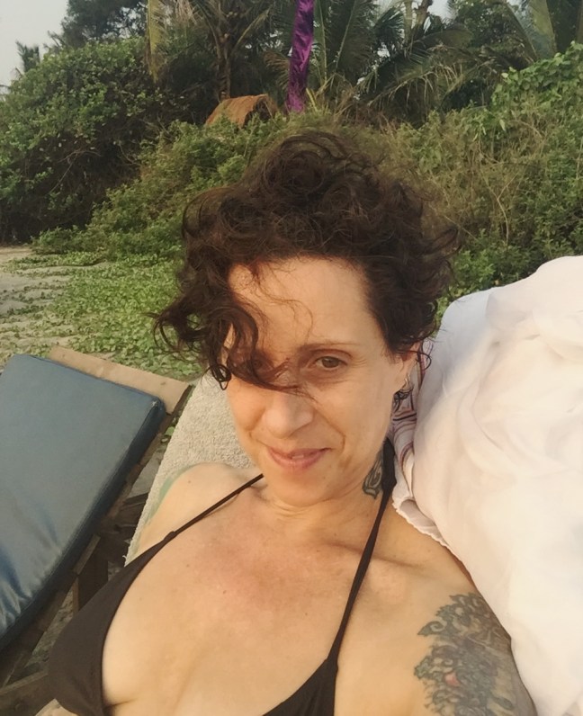 Sun-kissed, wind-blown and au naturale.